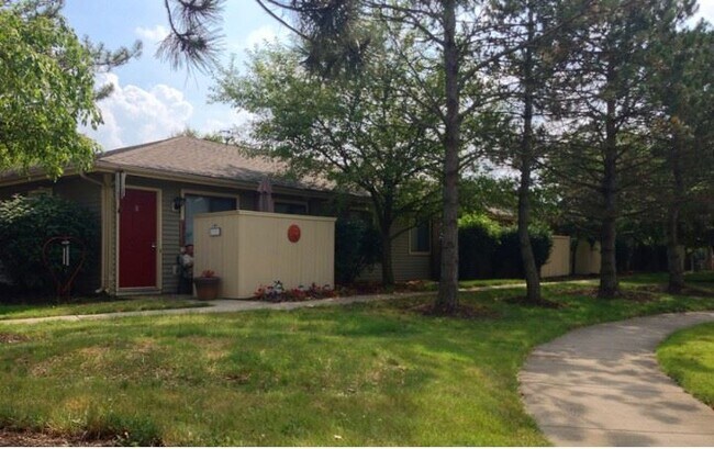 Primary Photo - 624 Pebble Place Dr