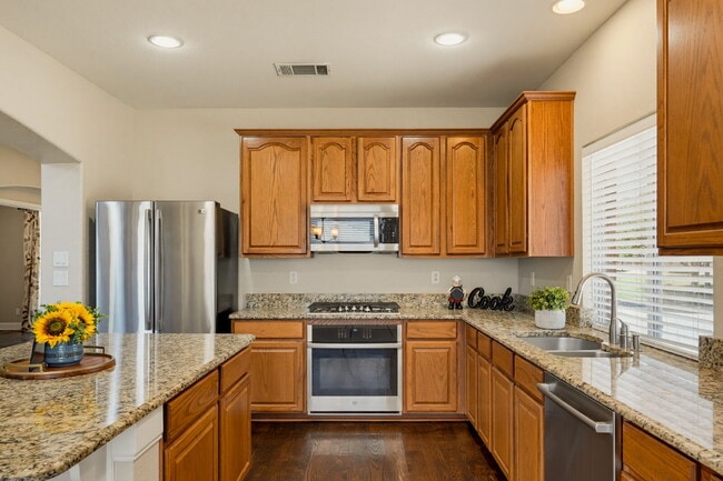 Building Photo - **This home checks all the boxes!**