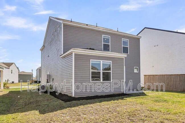 Building Photo - 303 Black Birch Dr