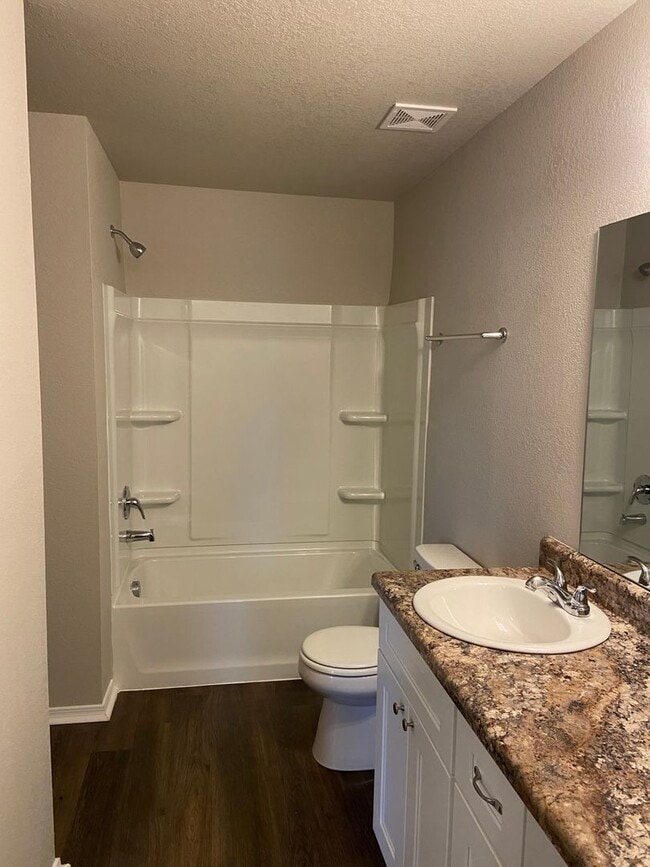 Building Photo - 3828 Travers Ln