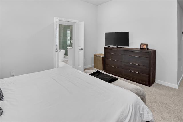 Building Photo - 14521 Walsh Ave