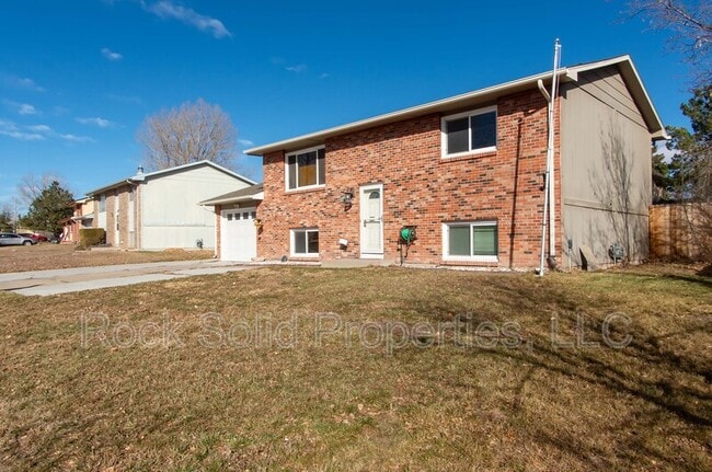 Building Photo - 4405 Ocean Ave