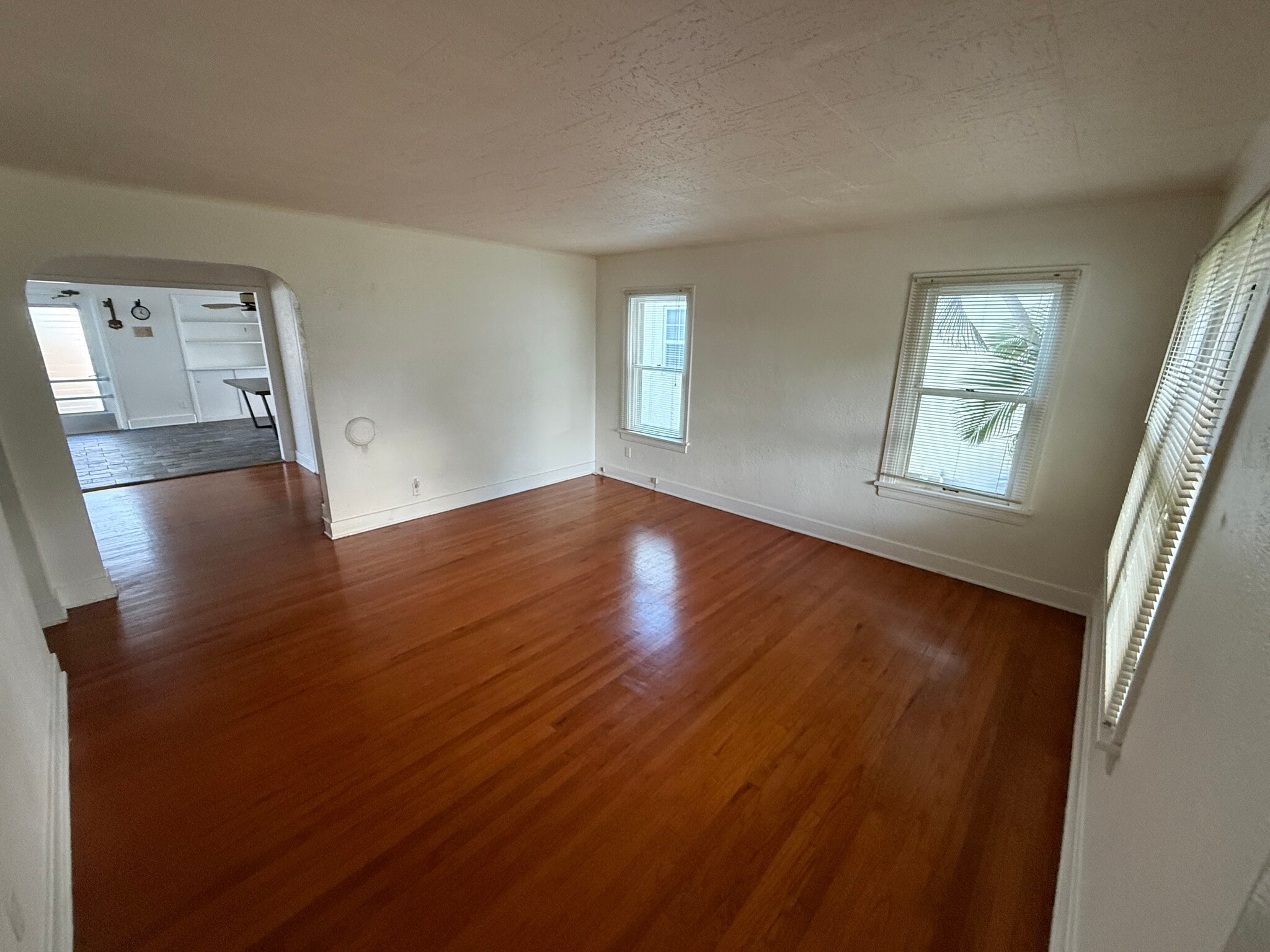Building Photo - 474 30th Ave N