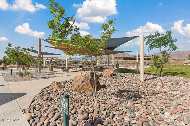 Building Photo - 11150 Blazing Star Pl