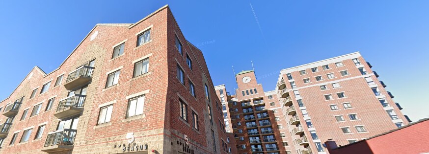 Building Photo - 15 North Beacon St