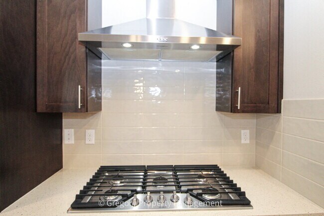 Building Photo - 21 181st St SE