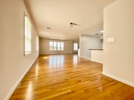 Building Photo - 1208 44th St