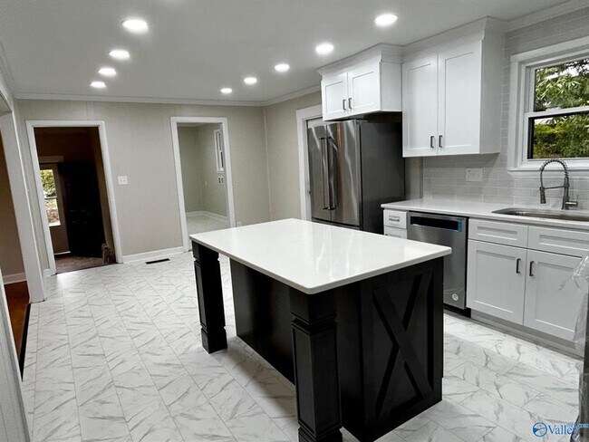 Building Photo - RENTAL HOME IN GUNTERSVILLE