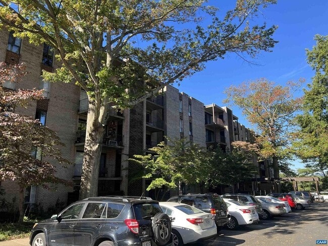 Building Photo - 511 1st St N