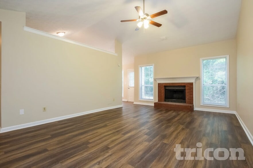 Building Photo - 625 Corley Brook Way