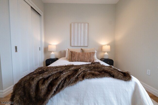 Building Photo - 1722 Springfield Ave