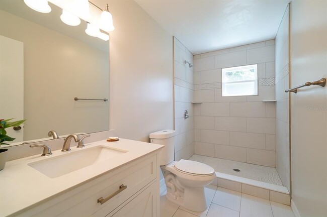 Building Photo - 4807 Gorvale Ln