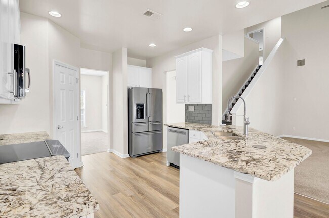 Building Photo - Spacious 5-Bedroom Rental with Dual Master...