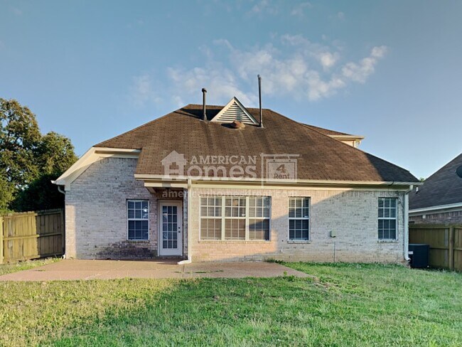 Building Photo - 6778 Whitten View Lane