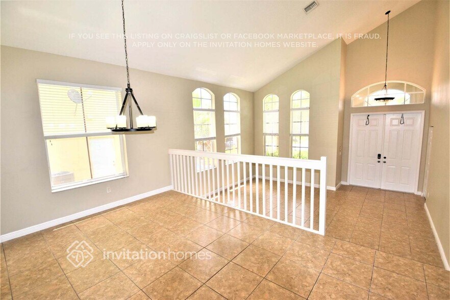 Building Photo - 2736 Misty Oaks Cir