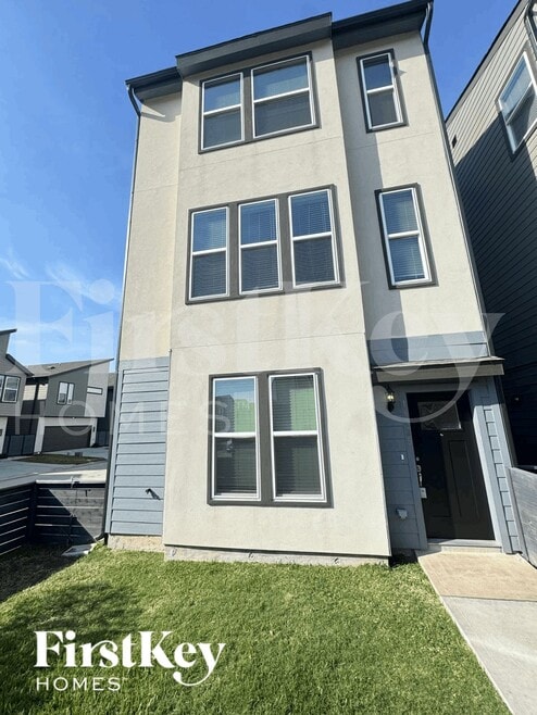 Building Photo - 18435 Idyllic Aly