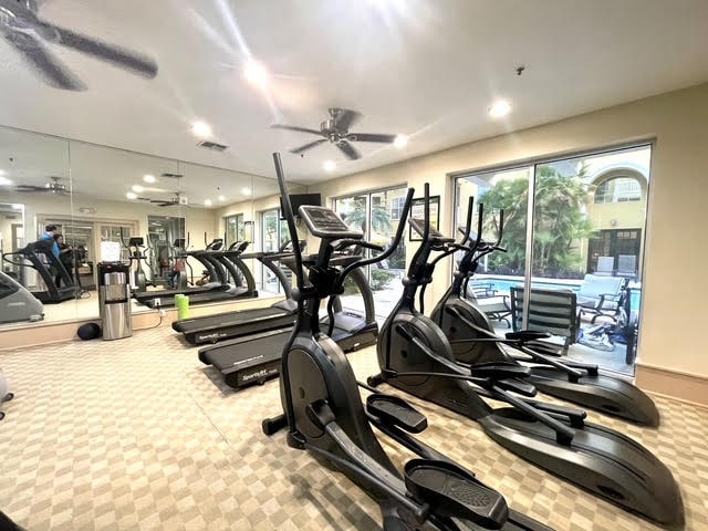 Building Photo - 860 N Orange Ave