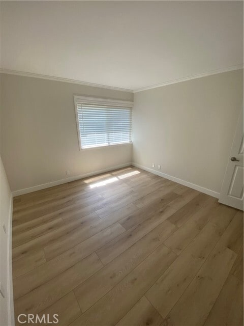 Building Photo - 2323 Eastbluff Dr