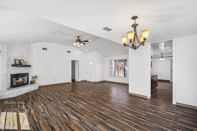 Building Photo - 3227 Boxelder Dr