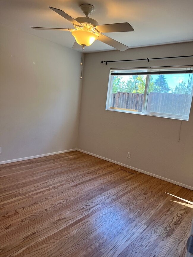 Building Photo - 1393 El Dorado Dr