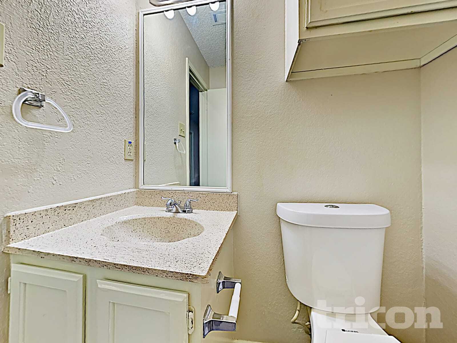 Building Photo - 1304 Farley Dr