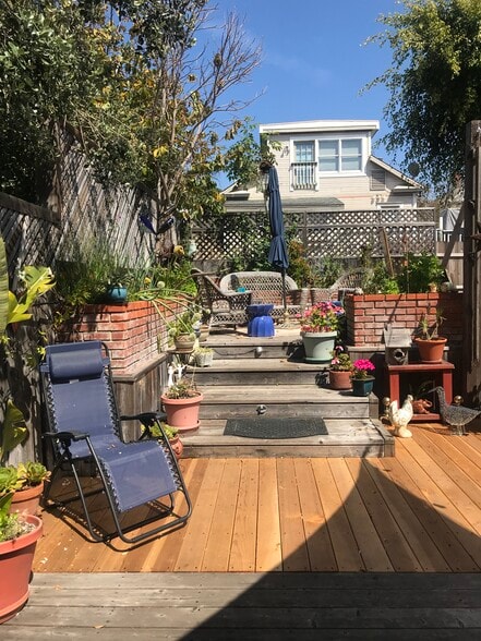 Backyard - 633 20th St