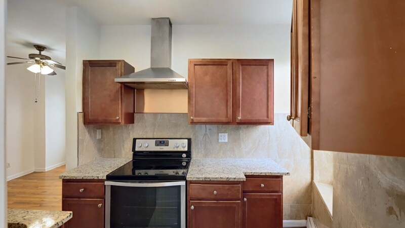 Primary Photo - 396 Prospect Pl