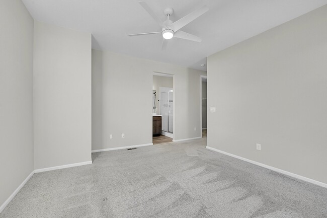 Building Photo - $2,550.00 - 3 Beds,2.5 Baths, Single Famil...