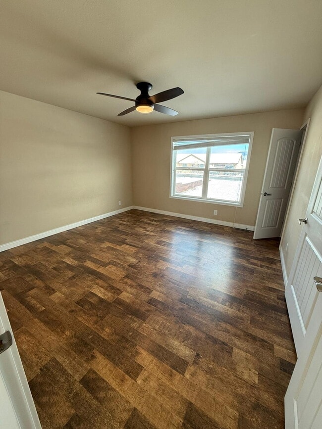 Building Photo - 106 Raven Way