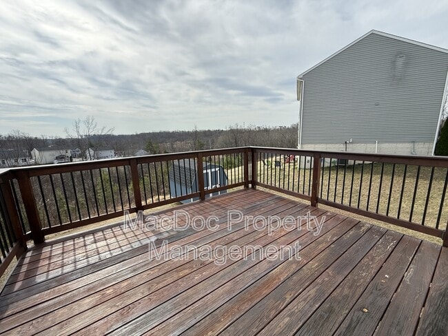 Building Photo - 127 Harper Ln