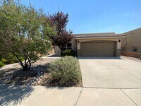 Building Photo - 3 Bedroom Custom Single Story Home Availab...