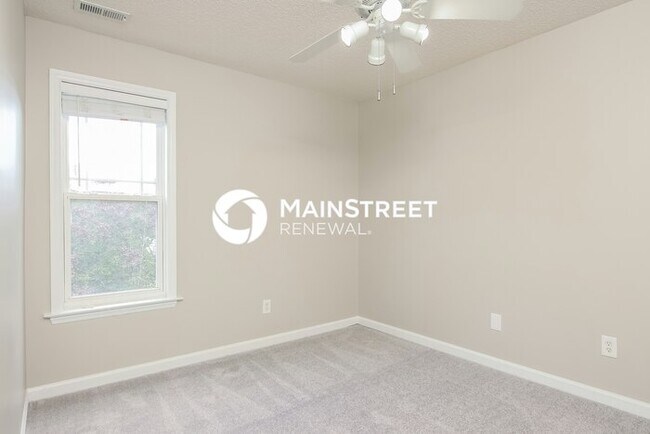 Building Photo - 208 McCarthy Dr