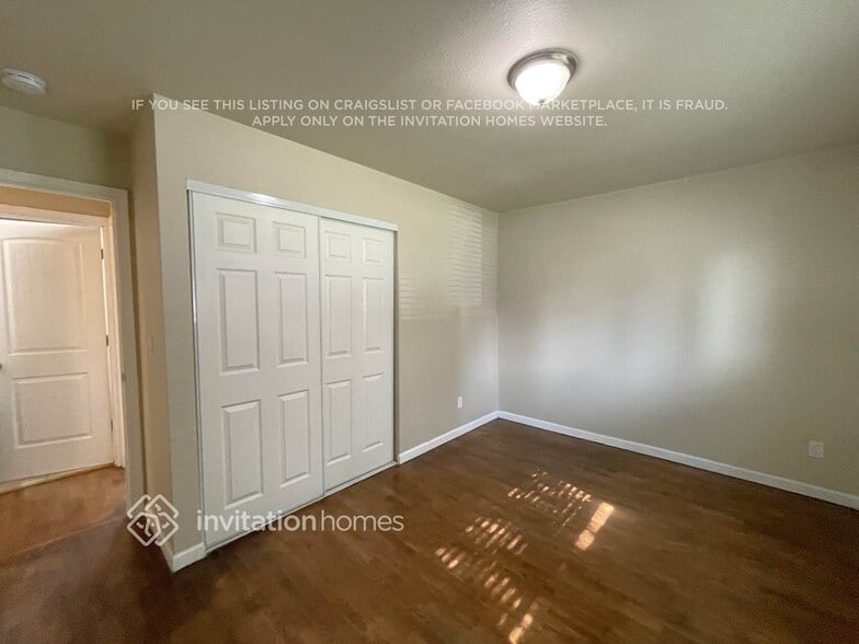 Building Photo - 1802 S 246th Pl