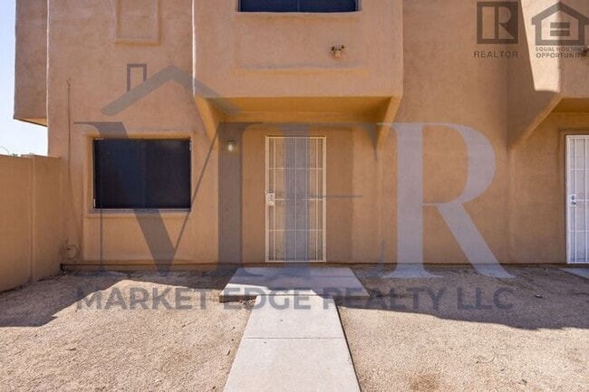 Building Photo - 3Bed/1Bath Home at 48th St/Broadway! $399 ...