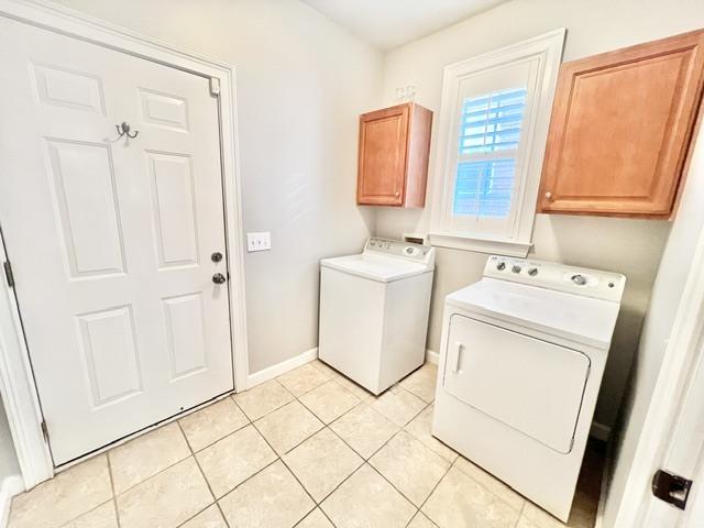 Building Photo - 606 Trillium Ct