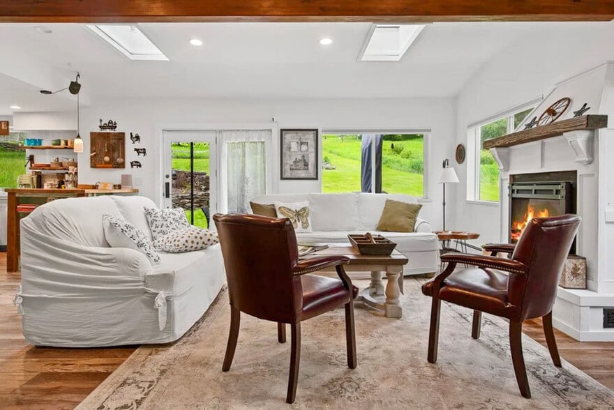 Building Photo - 5180 County Hwy 14