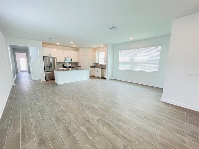 Building Photo - 11732 Language Wy