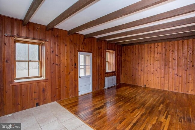 Building Photo - 120 Tabor Rd