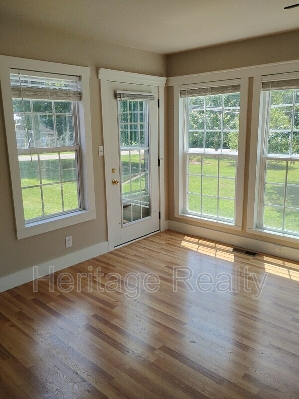 Building Photo - 2707 Lady Bug Ln