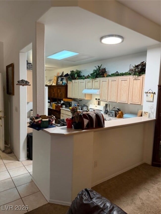 Building Photo - 10527 Mission Lakes Ave