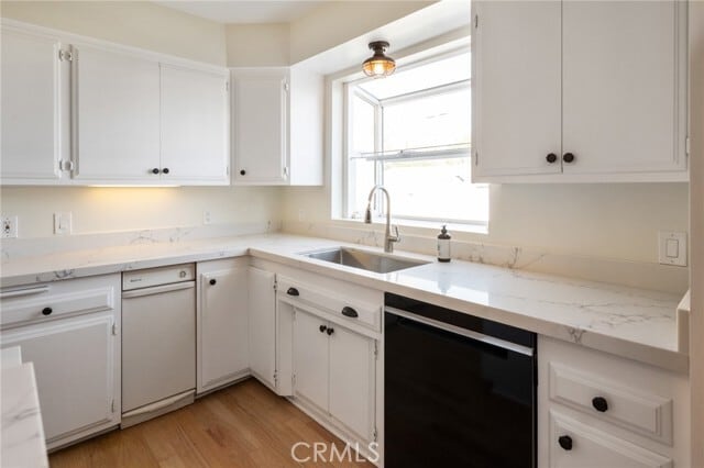 Building Photo - 28 Ranchview Rd