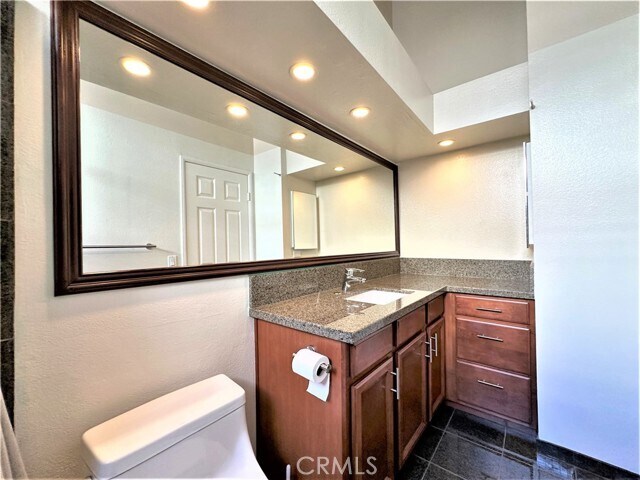 Building Photo - 5032 Dorado Dr