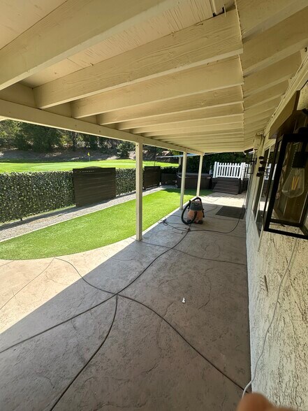 Building Photo - 4176 Minnecota Dr