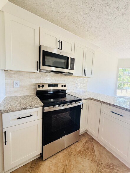 Building Photo - 4387 Heartwood Ln