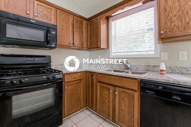 Building Photo - 3 Bedroom Pet-Friendly Home in Dallas, GA with Main Street Renewal