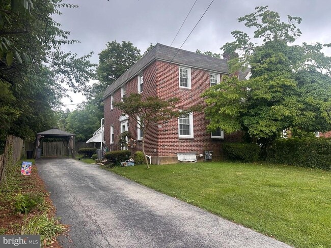 Building Photo - 518 Gordon Ave