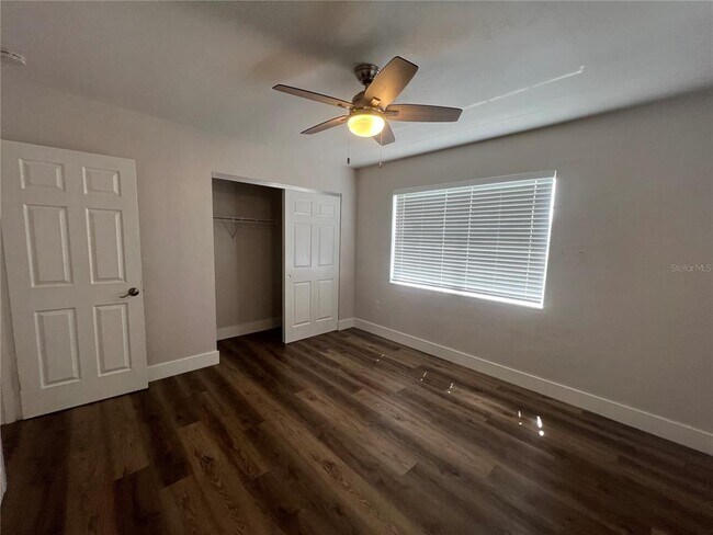 Building Photo - 2377 Starlite Ln