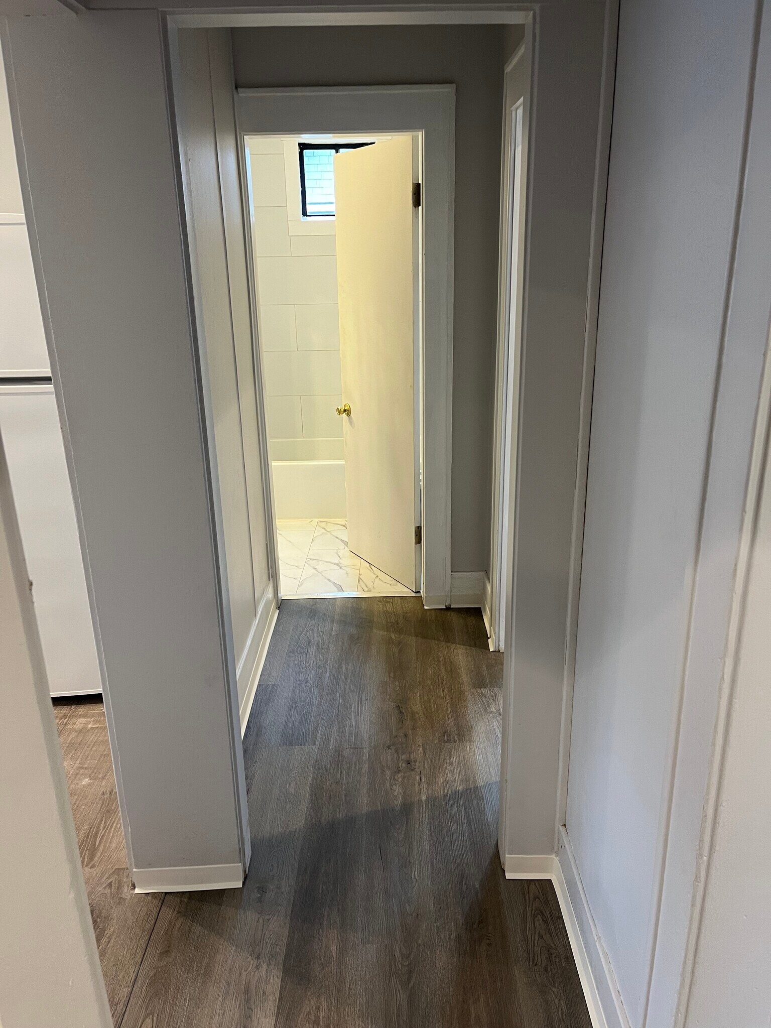 Building Photo - 1502 N Oakes St