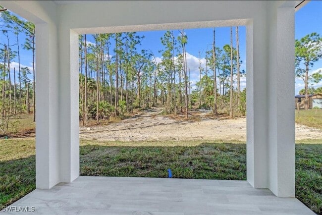 Building Photo - 2436 14th Ave NE