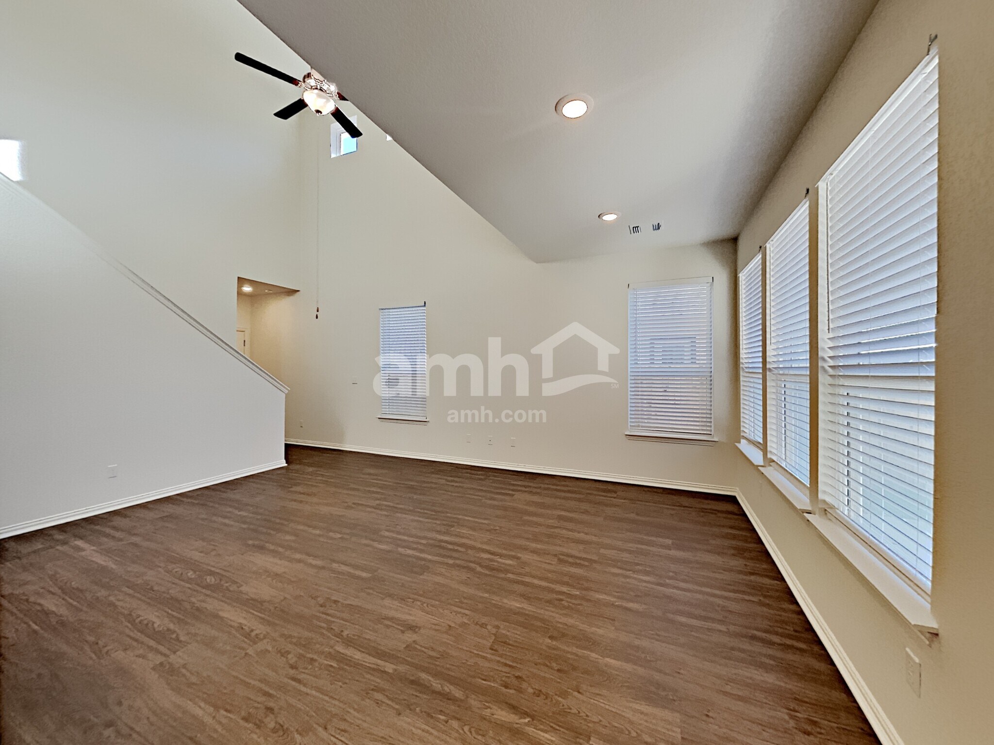 Building Photo - 2723 Spencebrook